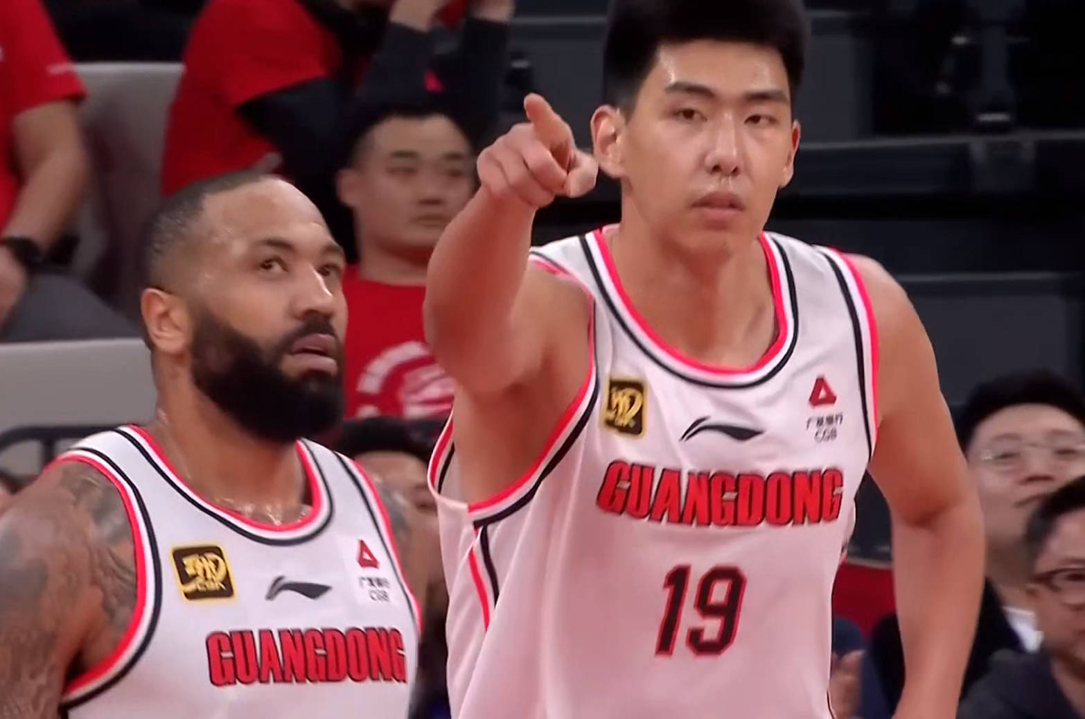 确认加盟!广东“新锋线”拒绝NBA,朱芳雨正式迎来争冠王牌!