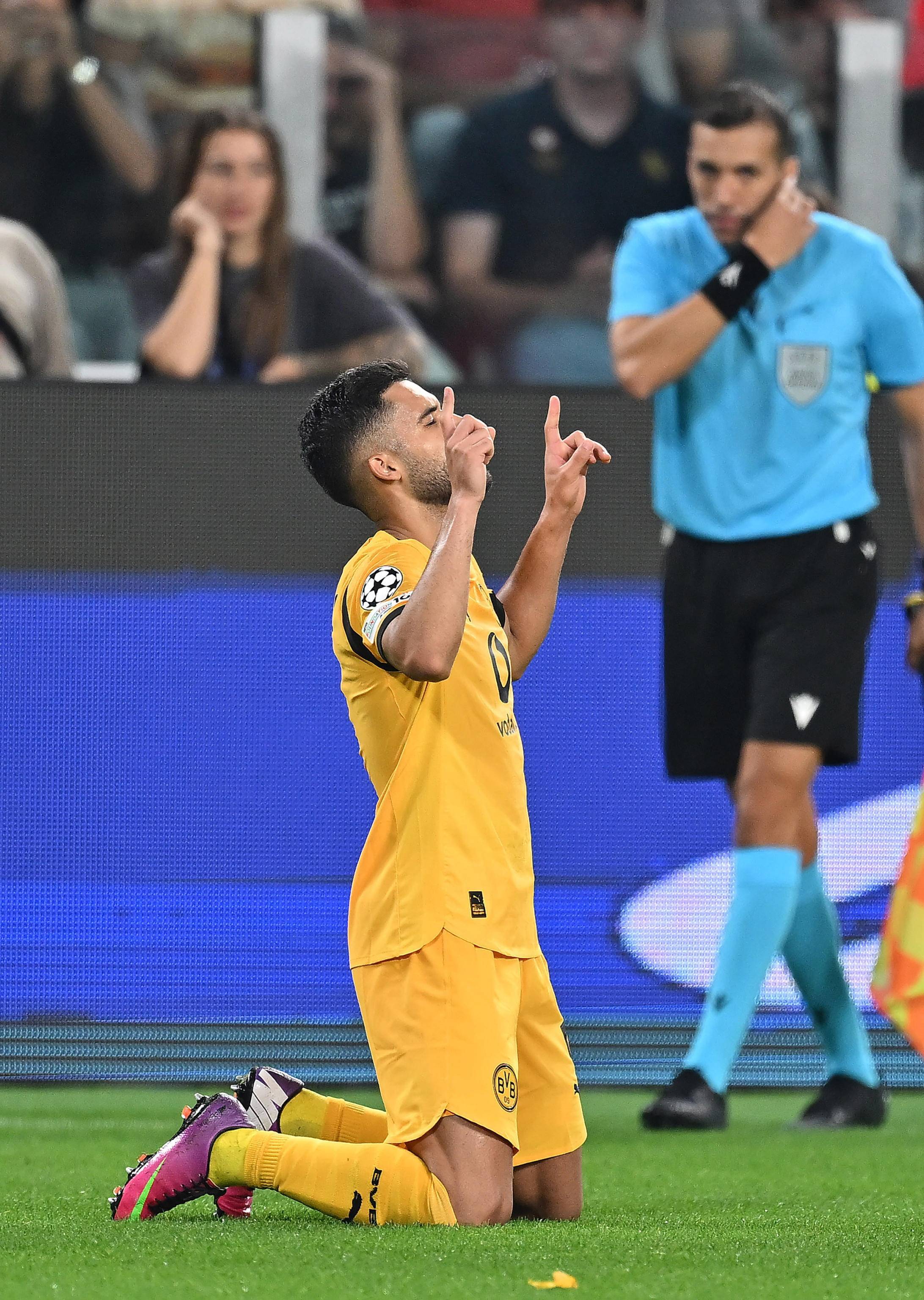 (外代二线)足球——欧冠联赛:尤文图斯战平多特蒙德